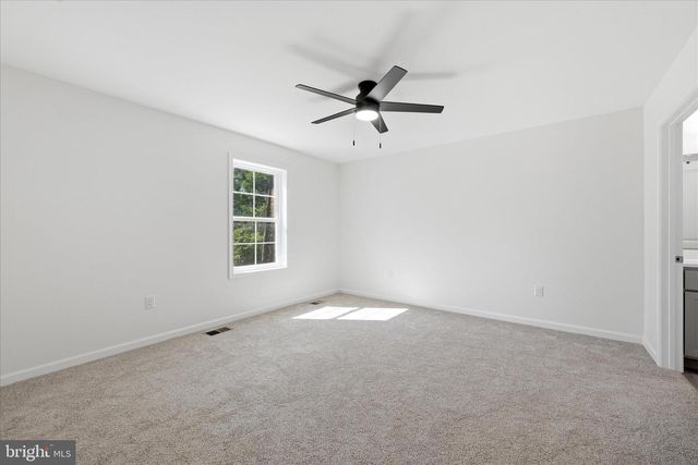 805 PHEASANT DR, Winchester, VA 22602