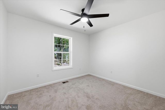805 PHEASANT DR, Winchester, VA 22602