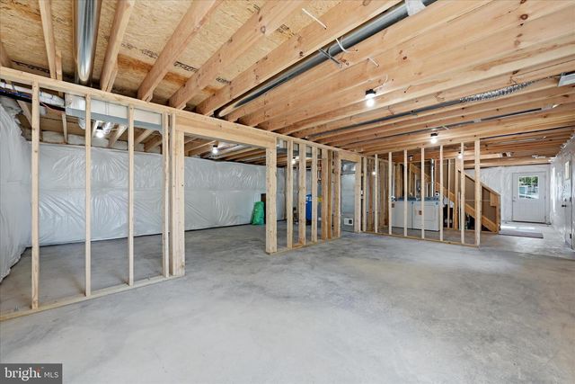805 PHEASANT DR, Winchester, VA 22602