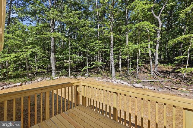 805 PHEASANT DR, Winchester, VA 22602