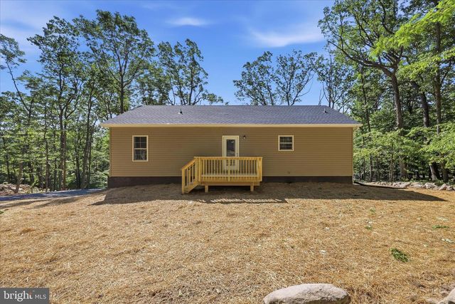 805 PHEASANT DR, Winchester, VA 22602