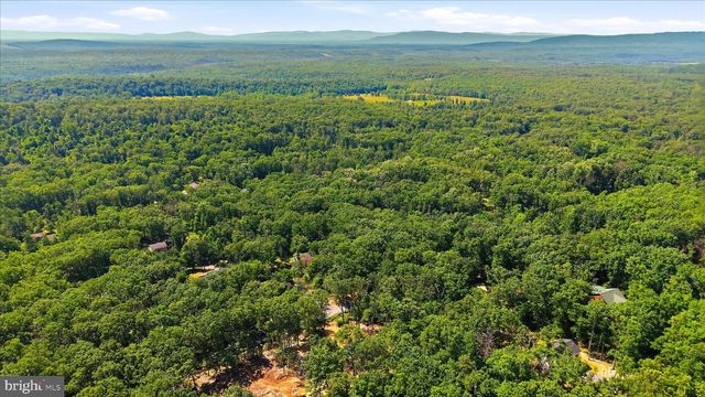 805 PHEASANT DR, Winchester, VA 22602