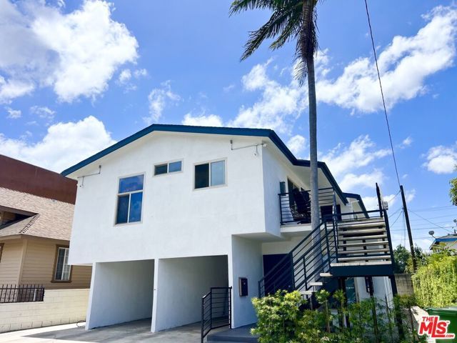 1336 W 37th Drive 3, Los Angeles, CA 90007