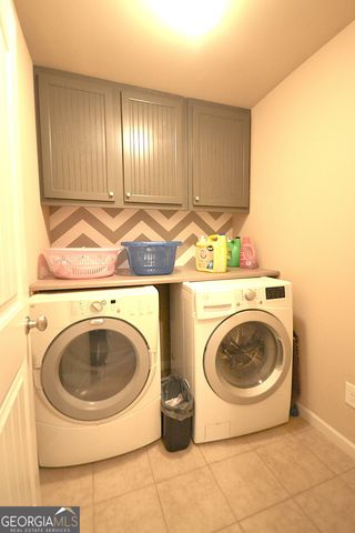 560 Tuscany Walk Lane, Lawrenceville, GA 30043