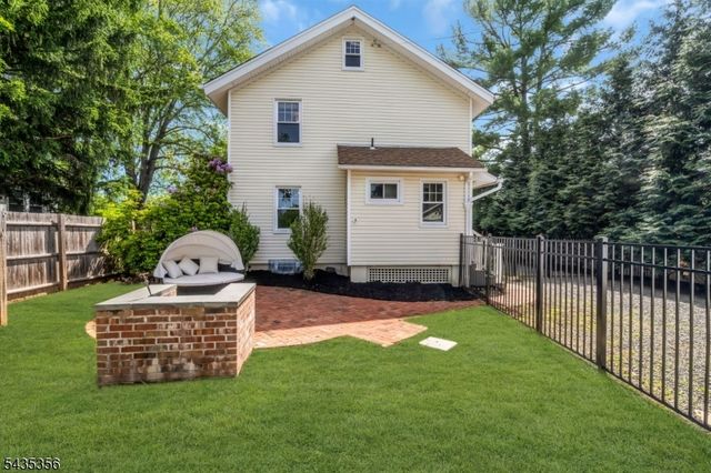 105 Somerville Rd, Bedminster Twp., NJ 07921