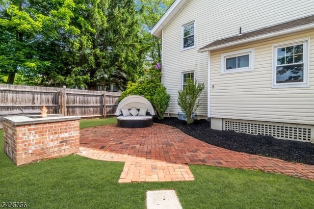 105 Somerville Rd, Bedminster Twp., NJ 07921