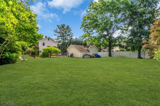 105 Somerville Rd, Bedminster Twp., NJ 07921