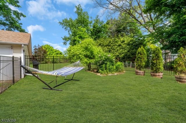 105 Somerville Rd, Bedminster Twp., NJ 07921