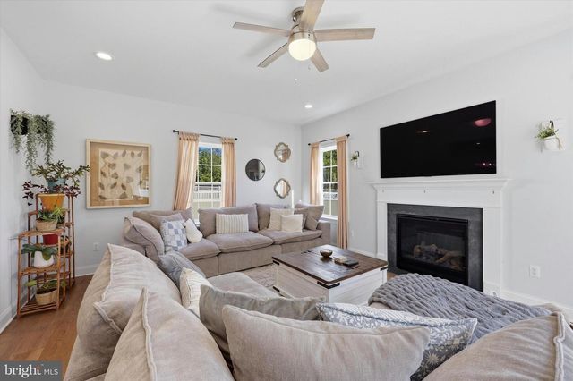 983 HIGHLAND AVE, Langhorne, PA 19047