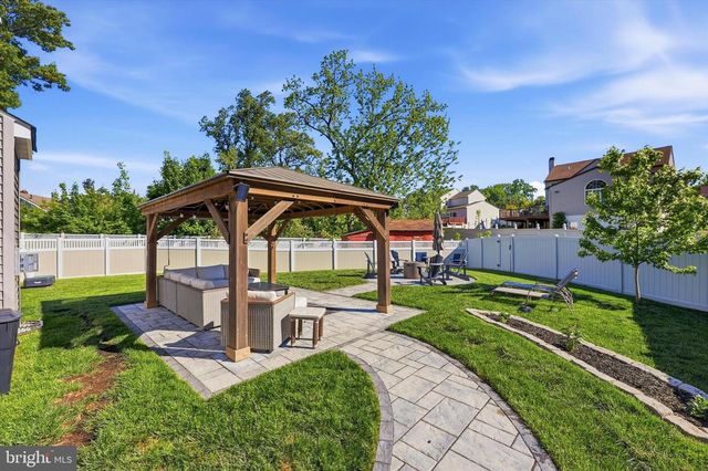 983 HIGHLAND AVE, Langhorne, PA 19047