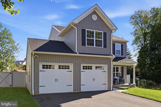 983 HIGHLAND AVE, Langhorne, PA 19047