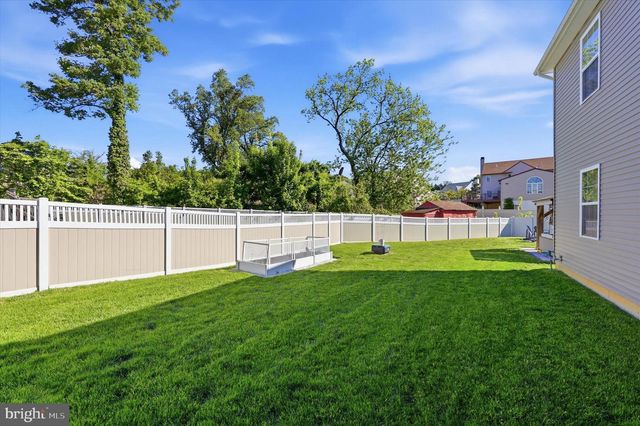 983 HIGHLAND AVE, Langhorne, PA 19047