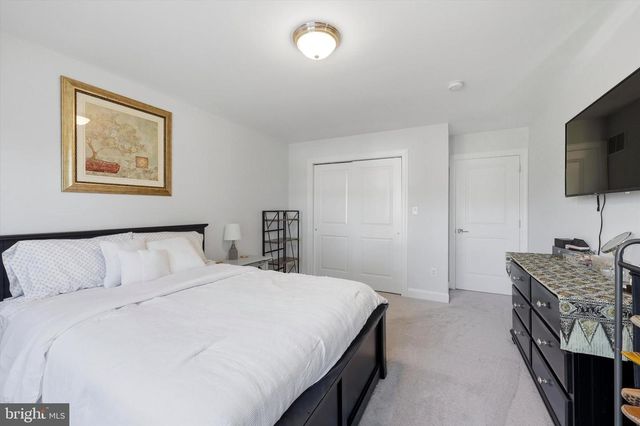 983 HIGHLAND AVE, Langhorne, PA 19047