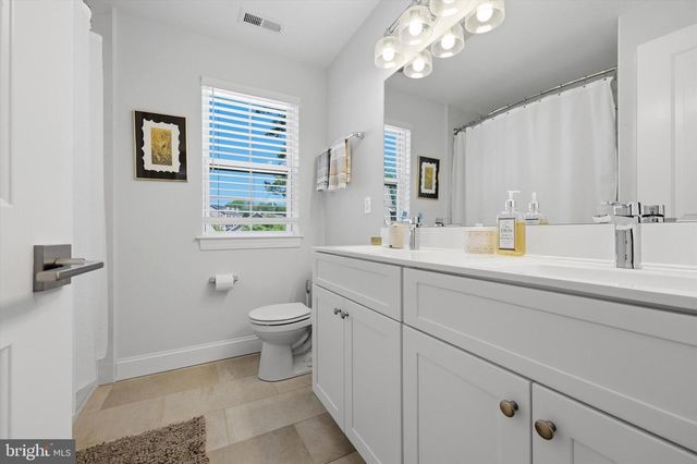 983 HIGHLAND AVE, Langhorne, PA 19047
