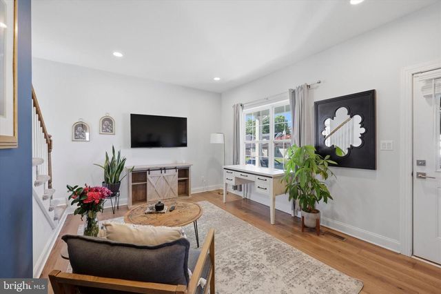 983 HIGHLAND AVE, Langhorne, PA 19047
