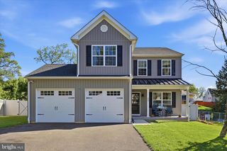 983 HIGHLAND AVE, Langhorne, PA 19047