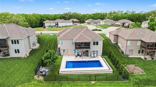 17605 Grey Hawke Ridge, Smithville, MO 64089