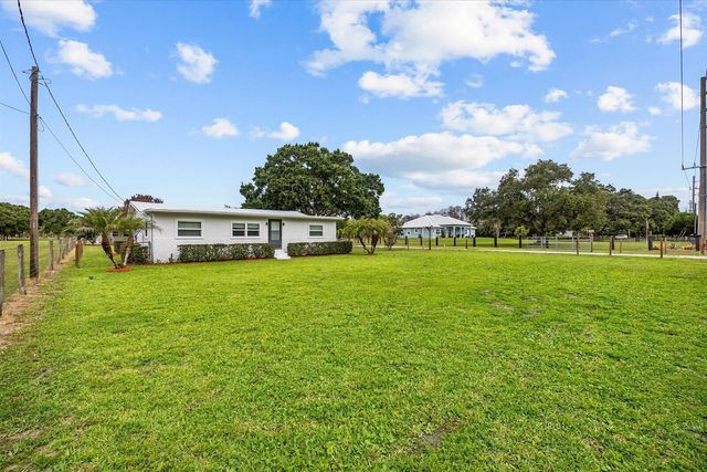 6635 58th Avenue, Vero Beach, FL 32967
