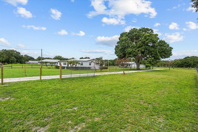 6635 58th Avenue, Vero Beach, FL 32967