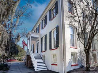 201 W Liberty Street 4, Savannah, GA 31401