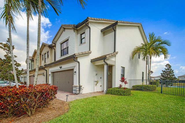 4772 San Fratello Circle, Lake Worth, FL 33467