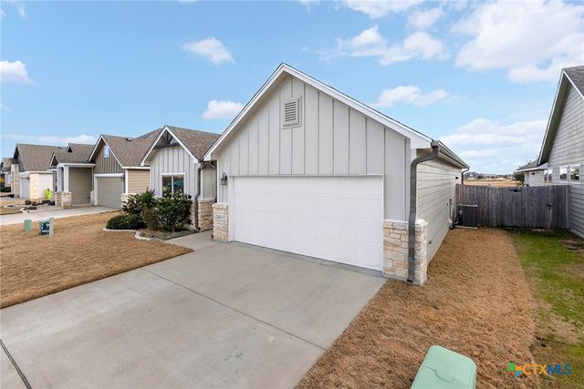 7405 Buffalo Grass Drive, Temple, TX 76502