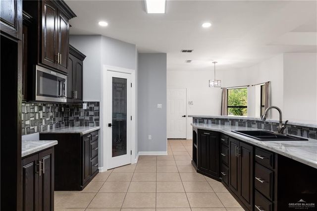 3212 Swallow Street, Weslaco, TX 78599