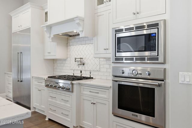 16 Anchor Cove Court, Bluffton, SC 29910