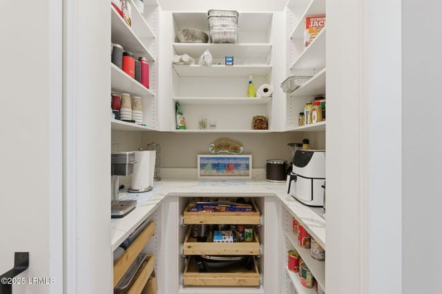 16 Anchor Cove Court, Bluffton, SC 29910