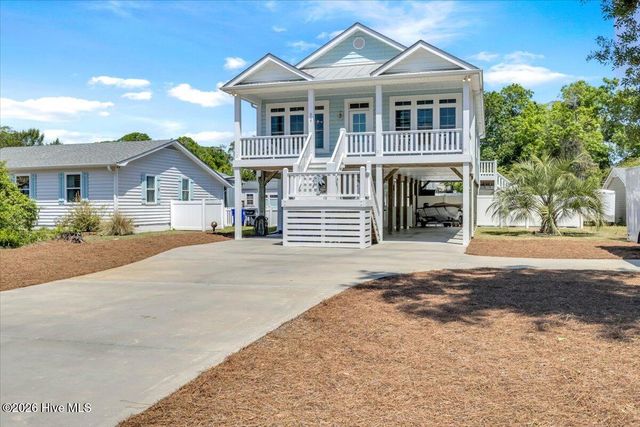 804 E Oak Island Drive, Oak Island, NC 28465