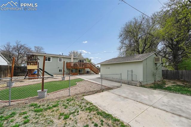 1690 River Drive, Fountain, CO 80817