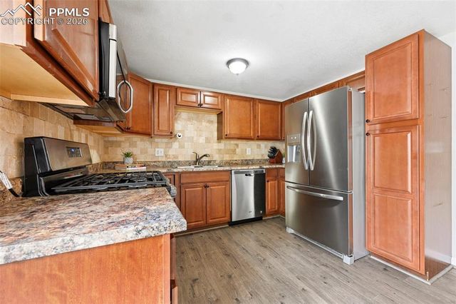 1690 River Drive, Fountain, CO 80817