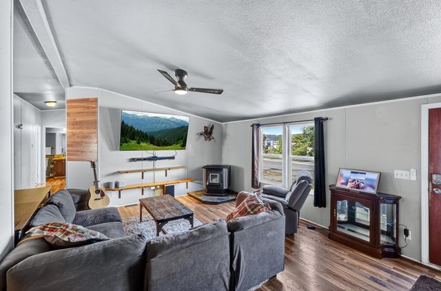 9710 E Knox Ave, Spokane Valley, WA 99206