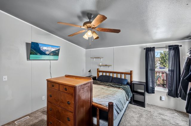 9710 E Knox Ave, Spokane Valley, WA 99206
