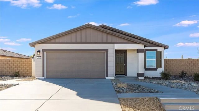 7596 Vassar Avenue, Hesperia, CA 92345