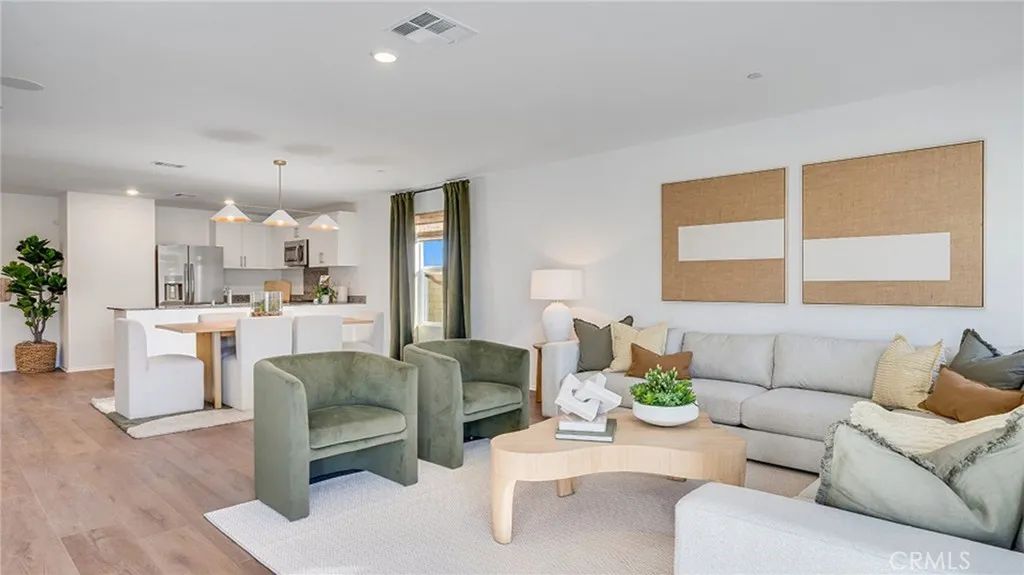 7596 Vassar Avenue, Hesperia, CA 92345