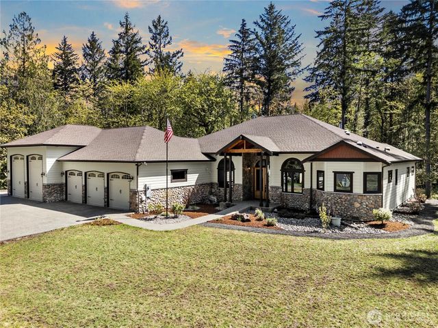 6120 Lake St Clair SE, Olympia, WA 98513