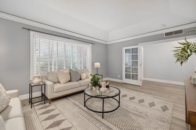6160 N Sheridan Road, Clovis, CA 93619