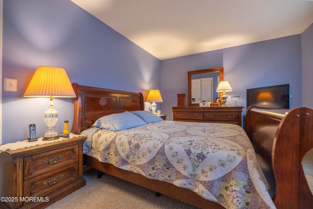 17 Angela, Hazlet, NJ 07730