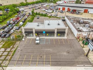 16775 E 13 Mile Road, Fraser, MI 48026