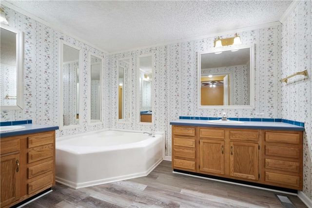 7868 Pine Needle Lane, Wilmer, AL 36587