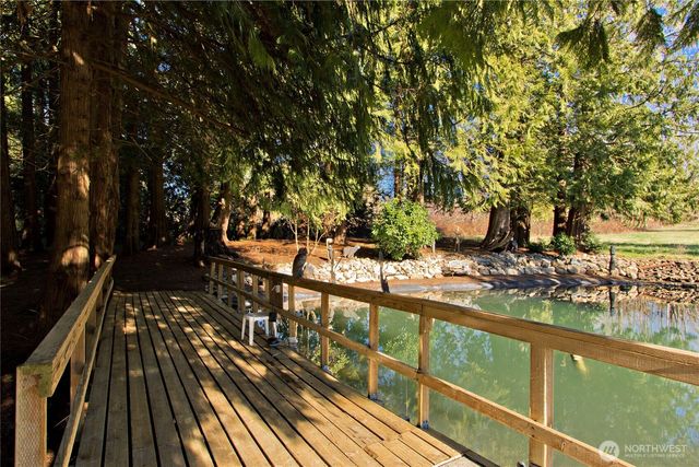 39811 272nd Avenue SE, Enumclaw, WA 98022