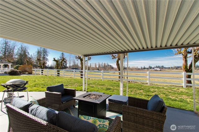 39811 272nd Avenue SE, Enumclaw, WA 98022