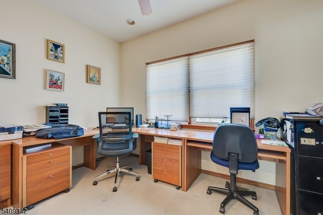 5 Woodmere Rd, North Brunswick Twp., NJ 08902