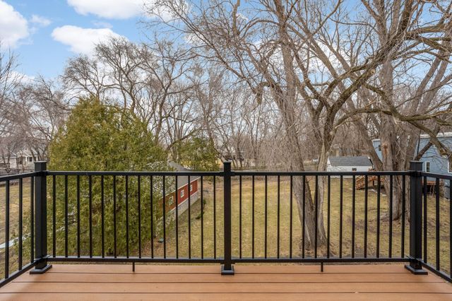 3535 Jidana Lane, Minnetonka, MN 55345