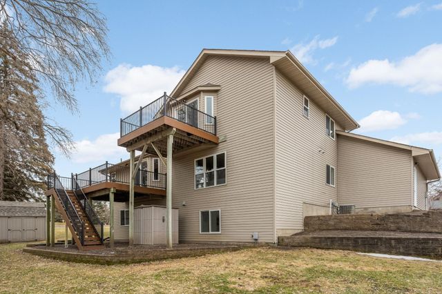 3535 Jidana Lane, Minnetonka, MN 55345