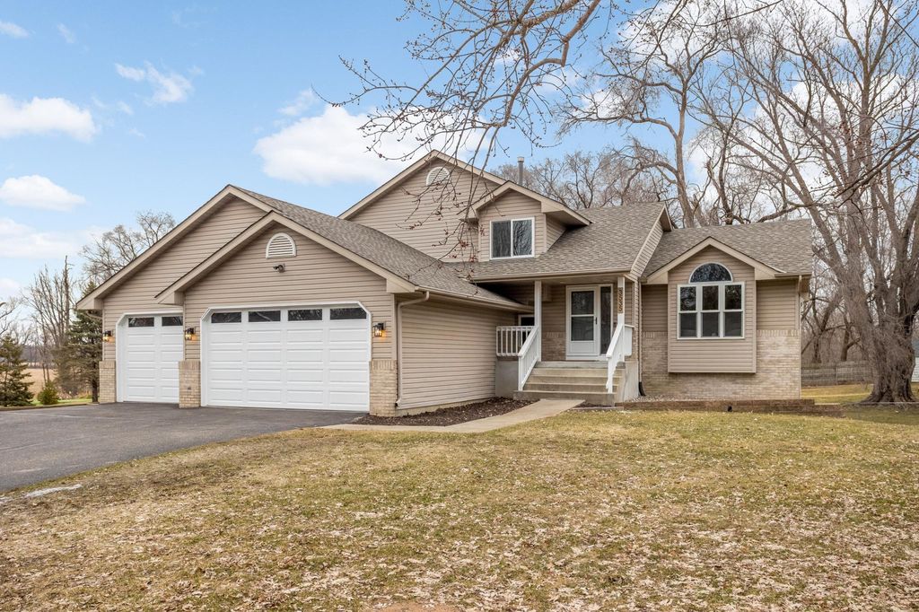 3535 Jidana Lane, Minnetonka, MN 55345