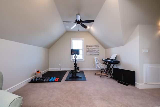 17106 Waterview Meadow Boulevard, Roland, AR 72135