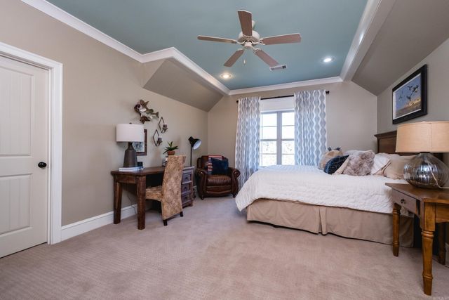 17106 Waterview Meadow Boulevard, Roland, AR 72135
