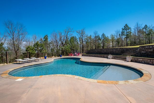 17106 Waterview Meadow Boulevard, Roland, AR 72135